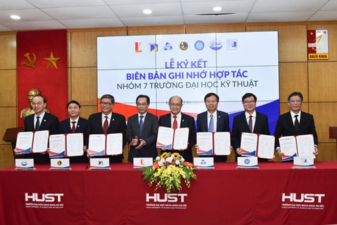 Tuyển sinh ĐH 2021: Thêm nhiều ngành hot - Ảnh 1.