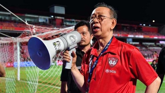 Văn Lâm bị kiện lên FIFA, chủ tịch Muangthong United giận dữ: Tất cả là do cậu ta - Ảnh 1.