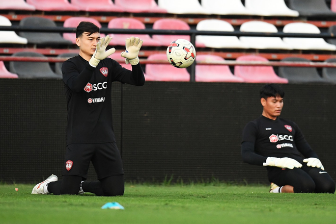 Cerezo Osaka sắp công bố hợp đồng với Văn Lâm dù Muangthong khởi kiện lên FIFA - Ảnh 2.