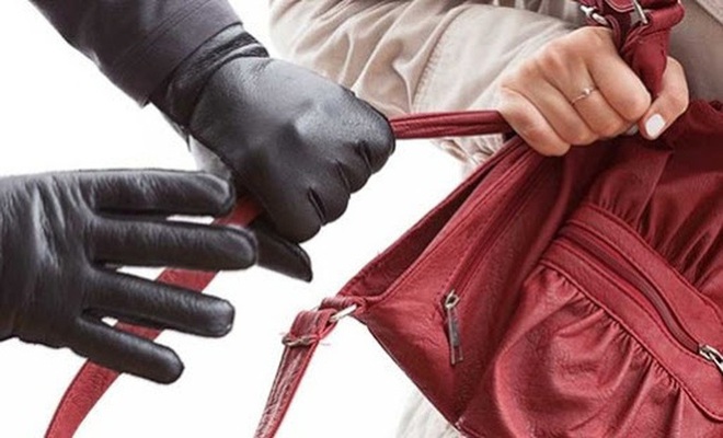 B&igrave;nh Định: Một người đ&agrave;n &ocirc;ng tr&igrave;nh b&aacute;o bị đ&aacute;nh ngất xỉu, cướp hơn 500 triệu đồng - Ảnh 1.