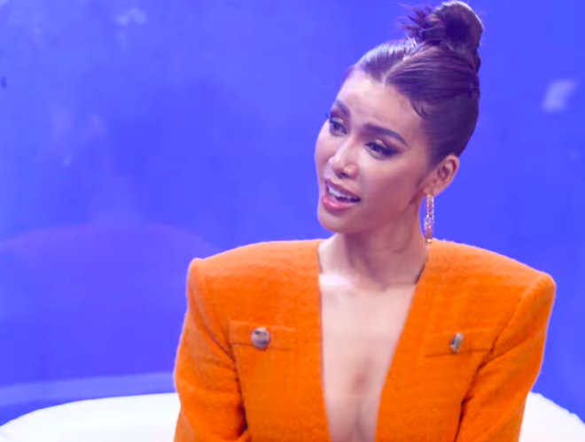 Lương Mỹ Kỳ bị chỉ tr&iacute;ch v&igrave; th&aacute;i độ v&ocirc; lễ, lườm ngu&yacute;t Minh T&uacute; tại Đại Sứ Ho&agrave;n Mỹ - Ảnh 2.