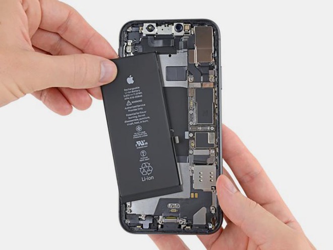 Ngược dòng thời gian: Pin iPhone đã thay đổi như thế nào trong những năm qua? - Ảnh 19.