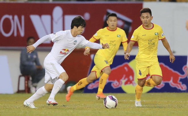 Công Phượng thiếu vận đỏ, tiếp tục lộ thói quen khó bỏ tại V.League 2021 - Ảnh 2.