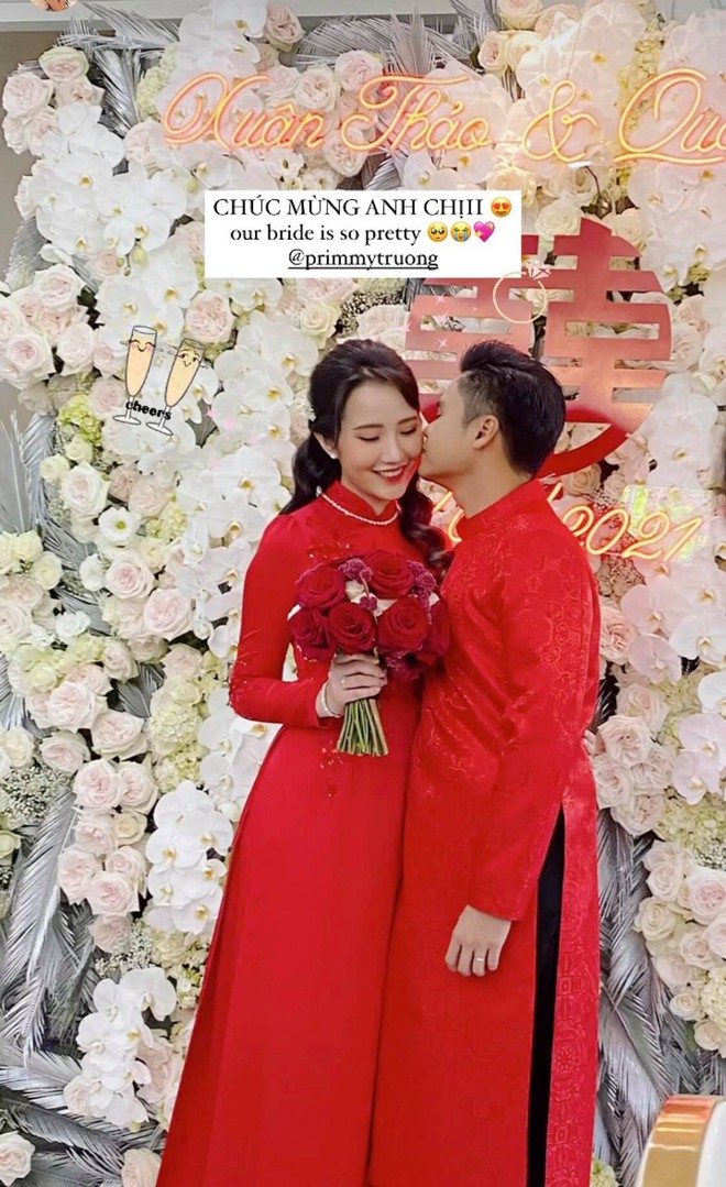 Cô dâu Primmy Trương diện áo dài của NTK Công Trí, xách túi Dior bản giới hạn trị giá hơn 60 triệu trong ngày rước dâu - Ảnh 2.