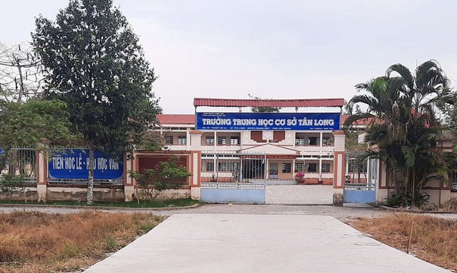 Phụ huynh tố gi&aacute;c v&igrave; con g&aacute;i học lớp 7 bị bạn đ&aacute;nh d&atilde; man - Ảnh 2.