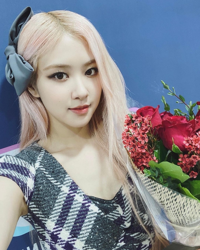 Rosé (BLACKPINK) bất ngờ bị lật lại ảnh quá khứ với nhan sắc một trời một vực, netizen tranh cãi nảy lửa nghi vấn dao kéo - Ảnh 7.