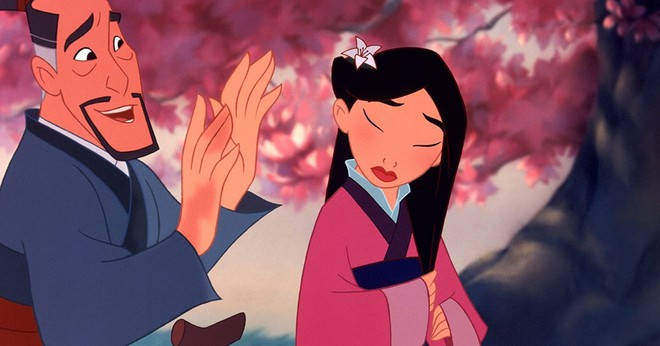 5 lần Disney xuyên tạc lịch sử, râu ông nọ cắm cằm bà kia gây phẫn nộ: Mulan chả khác gì nồi lẩu, tình yêu Pocahontas chắc chắn là ấu dâm! - Ảnh 1.