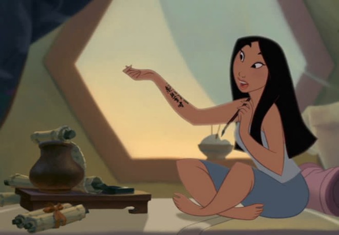 5 lần Disney xuyên tạc lịch sử, râu ông nọ cắm cằm bà kia gây phẫn nộ: Mulan chả khác gì nồi lẩu, tình yêu Pocahontas chắc chắn là ấu dâm! - Ảnh 2.