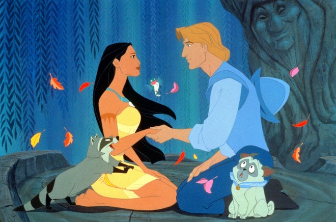 5 lần Disney xuyên tạc lịch sử, râu ông nọ cắm cằm bà kia gây phẫn nộ: Mulan chả khác gì nồi lẩu, tình yêu Pocahontas chắc chắn là ấu dâm! - Ảnh 6.