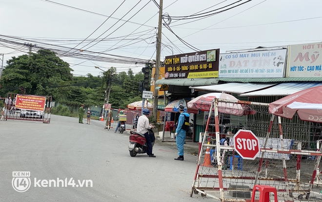 Thống nhất phương án đi lại giữa TP.HCM và 4 tỉnh, riêng Đồng Nai chưa cho phép di chuyển bằng xe cá nhân - Ảnh 1.