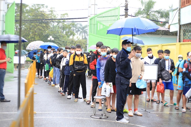 Khởi tranh chương trình tuyển chọn tài năng trẻ của Hoà Bình FC - Ảnh 1.