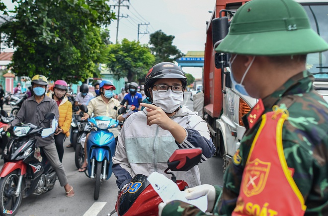 Ổ dịch tại BV Hữu nghị Việt Đức có tổng cộng 28 ca nhiễm nCoV; Nam thanh niên từ Bình Dương về Bà Rịa-Vũng Tàu mắc COVID-19 khiến gần 1.000 người cách ly - Ảnh 2.