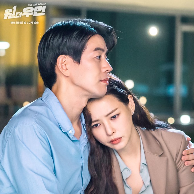 Rating bom xịt của Kim Go Eun thấp thảm thương, nhìn hội bom tấn leo thang mà nhói lòng - Ảnh 2.