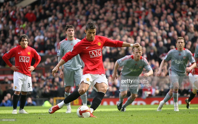 THẢM HỌA Ở OLD TRAFFORD: MU thất bại nhục nhã chưa từng thấy trước kẻ thù Liverpool - Ảnh 19.