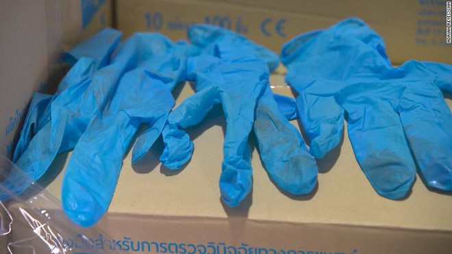 Khi nỗi sợ đối mặt với lòng tham: Hàng triệu món hàng hóa nguy hiểm nhất thế giới đã bị tuồn vào nước Mỹ - Ảnh 5. Khi nỗi sợ đối mặt với lòng tham: Hàng triệu món hàng hóa nguy hiểm nhất thế giới đã bị tuồn vào nước Mỹ - Ảnh 5.