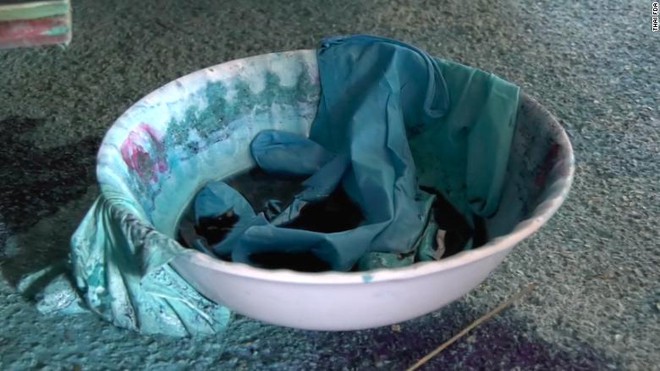 Khi nỗi sợ đối mặt với lòng tham: Hàng triệu món hàng hóa nguy hiểm nhất thế giới đã bị tuồn vào nước Mỹ - Ảnh 1. Khi nỗi sợ đối mặt với lòng tham: Hàng triệu món hàng hóa nguy hiểm nhất thế giới đã bị tuồn vào nước Mỹ - Ảnh 1.