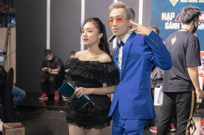 N&Oacute;NG: MC Phương Thảo sẽ vắng mặt trong phần c&ograve;n lại của ĐTDV m&ugrave;a Đ&ocirc;ng 2021 - Ảnh 2.