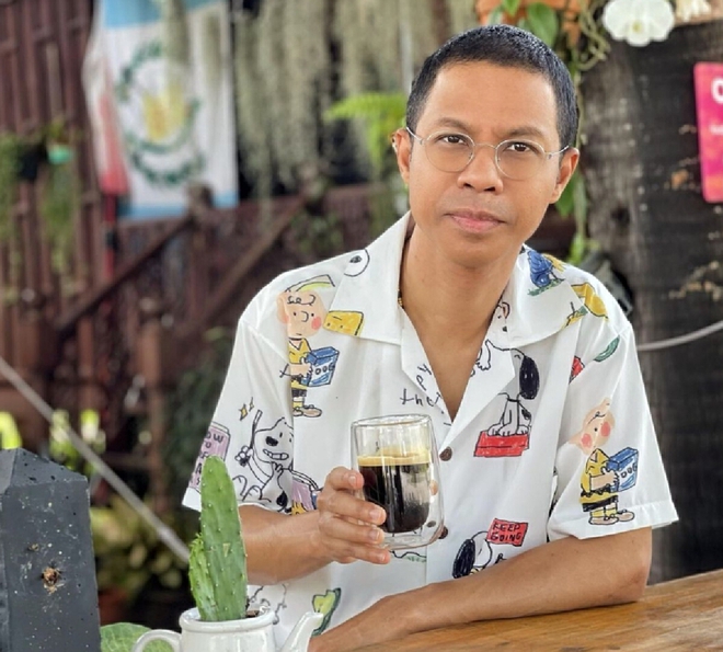 Showbiz sốc nặng vì vụ nam nhạc sĩ đình đám có loạt hành động nhạy cảm với con gái ruột, người vợ hé lộ kẻ quay clip - Ảnh 5. Showbiz sốc nặng vì vụ nam nhạc sĩ đình đám có loạt hành động nhạy cảm với con gái ruột, người vợ hé lộ kẻ quay clip - Ảnh 5.