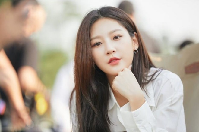 Đọ sắc so tài 3 em gái quốc dân phim Hàn: Kim Yoo Jung dính lời nguyền flop, Kim So Hyun diễn xuất bao đỉnh - Ảnh 11.