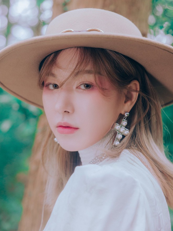 Wendy bất ngờ bị gọi là cựu thành viên Red Velvet, fan lo sốt vó vì tình trạng của nhóm trước ngày hết hợp đồng - Ảnh 3.