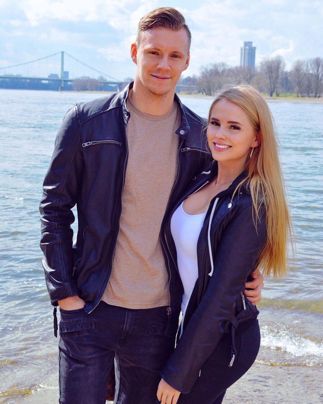 Sở hữu c&ocirc; vợ xinh như mộng, sao Arsenal nhận lời khen dở kh&oacute;c dở cười - Ảnh 1.