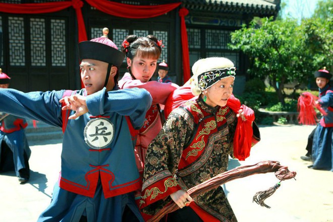 Mỹ nh&acirc;n Hoa ngữ g&acirc;y sốc với tạo h&igrave;nh gi&agrave; nua: Triệu Lệ Dĩnh h&oacute;a b&agrave; l&atilde;o da nhăn nheo, tr&ugrave;m cuối đỉnh cỡ n&agrave;o m&agrave; ai cũng th&aacute;n phục? - Ảnh 8.