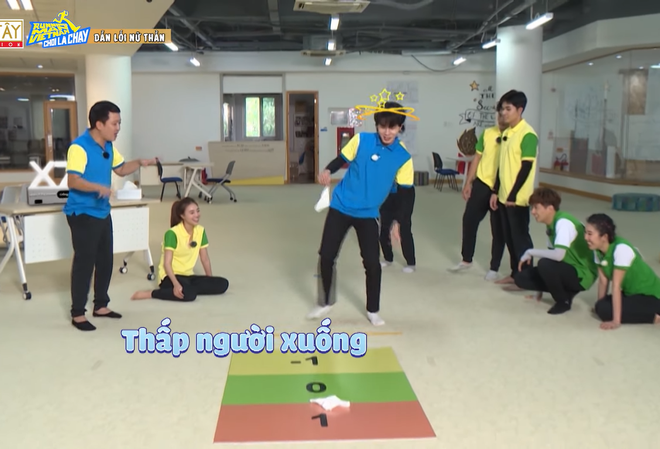 Running Man tập 3 chơi trò gì mà khiến Lan Ngọc mắc ói, các thành viên liêu xiêu đứng không vững? - Ảnh 9.