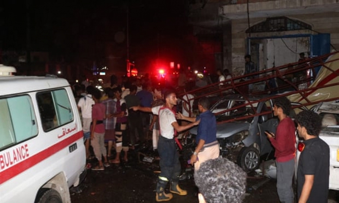 6 người thiệt mạng trong vụ đánh bom ở sân bay tại Yemen - Ảnh 1.