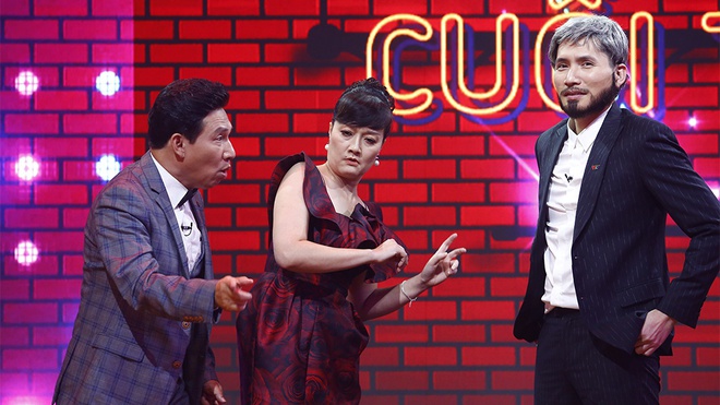 MC Quốc Khánh: Từ BLV thể thao từng vạ miệng với dàn cầu thủ đến ông chủ cực cool của Cuộc Hẹn Cuối Tuần - Ảnh 4.