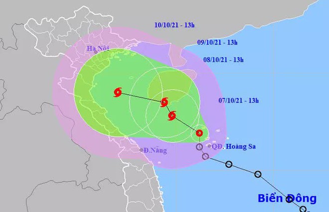 &Aacute;p thấp nhiệt đới mạnh l&ecirc;n th&agrave;nh b&atilde;o giật cấp 12, hướng v&agrave;o miền Trung - Ảnh 1.