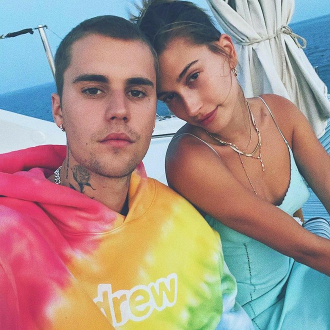 Justin Bieber cuối cùng đã nhắc chuyện sinh con kèm thời gian cụ thể, còn lộ cả “hint” ở Met Gala: Showbiz sắp có tin vui rồi? - Ảnh 5.