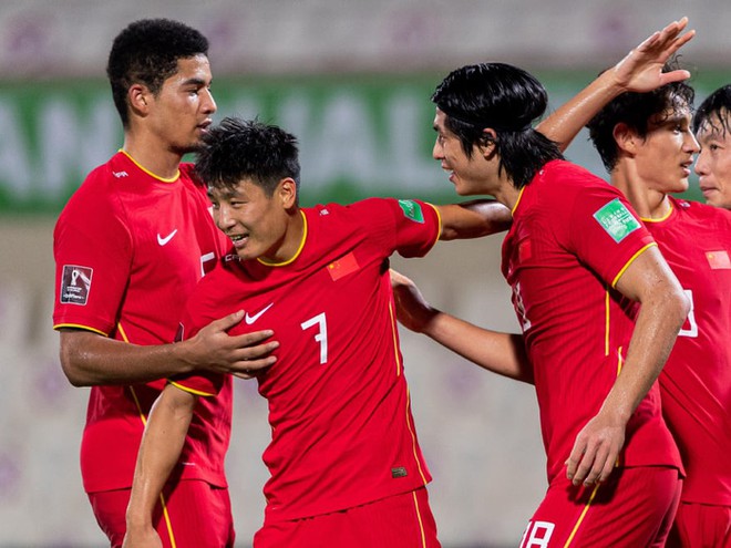 HLV Trung Quốc: Nếu xử l&yacute; tốt hơn, ch&uacute;ng t&ocirc;i đ&atilde; thắng tuyển Việt Nam 2-0 - Ảnh 2.