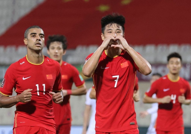 Đội tuyển Trung Quốc nhận số tiền thưởng khủng khiếp sau chiến thắng hú vía trước Việt Nam - Ảnh 2.