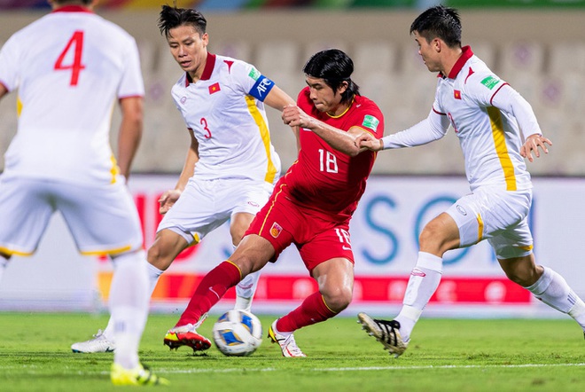 Bầu Hiển (Hà Nội FC): HLV Park Hang-seo lười làm mới, nói thẳng là bảo thủ - Ảnh 3.