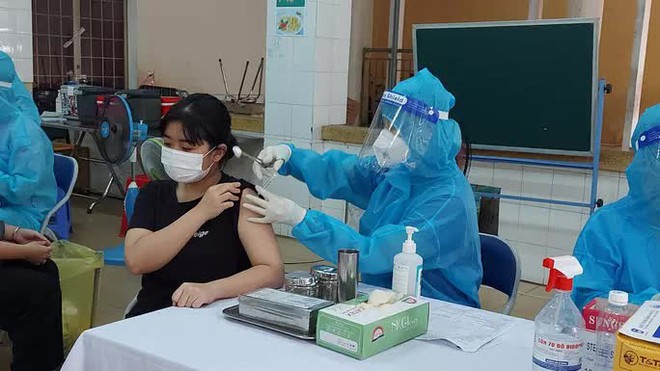 TP.HCM: Hơn 445.000 trẻ đ&atilde; ti&ecirc;m vắc-xin ph&ograve;ng Covid-19 - Ảnh 1.