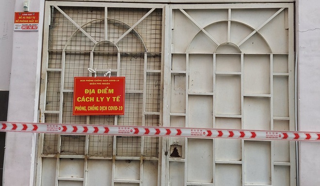 Người từ địa phương kh&aacute;c đến TP.HCM cần l&agrave;m g&igrave;? - Ảnh 1.