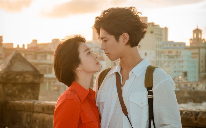 Song Hye Kyo dính lời nguyền: Bị đồn yêu 9 bạn diễn siêu sao với cái kết chung, đỉnh điểm nghi vấn cắm sừng Song Joong Ki - Ảnh 22. Song Hye Kyo dính lời nguyền: Bị đồn yêu 9 bạn diễn siêu sao với cái kết chung, đỉnh điểm nghi vấn cắm sừng Song Joong Ki - Ảnh 22.
