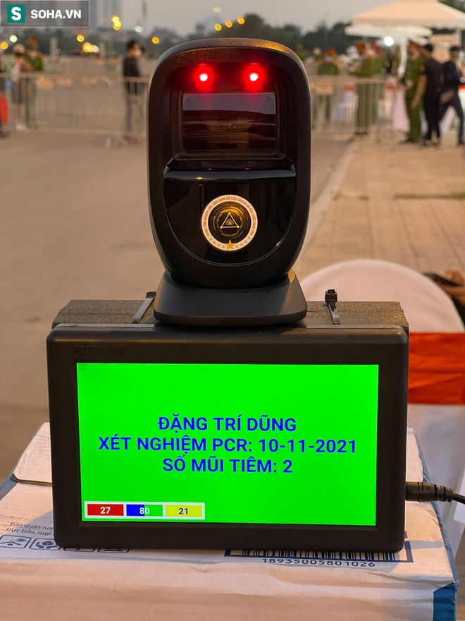 Hơn 6.000 kh&aacute;n giả v&agrave;o s&acirc;n Mỹ Đ&igrave;nh bằng ứng dụng thẻ CCCD gắn ch&iacute;p điện tử - Ảnh 2.