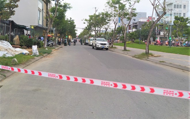 Lời khai của nghi phạm đâm chết thiếu niên 13 tuổi giữa đường phố Đà Nẵng - Ảnh 2.