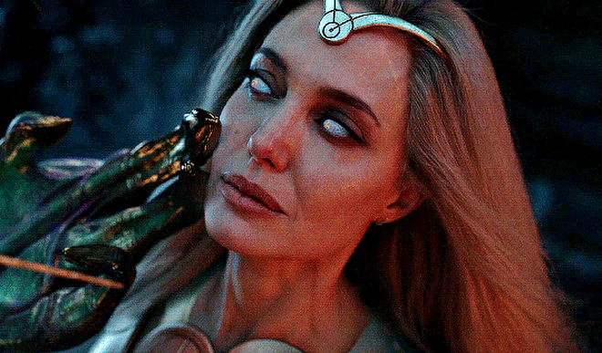Angelina Jolie làm netizen thế giới choáng ngợp vì nhan sắc ở Eternals: Đẹp át cả dàn cast, chỉ một ánh nhìn mà  quot;huỷ diệt cảm xúc quot;! - Ảnh 8.