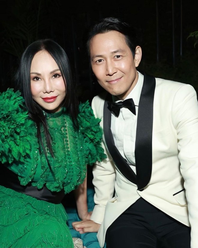 Lee Jung Jae (Squid Game) cuối c&ugrave;ng đ&atilde; tung ảnh với Jennie tại LACMA, giữa họ c&oacute; quan hệ g&igrave; m&agrave; l&agrave;m cả triệu người ph&aacute;t sốt? - Ảnh 5.