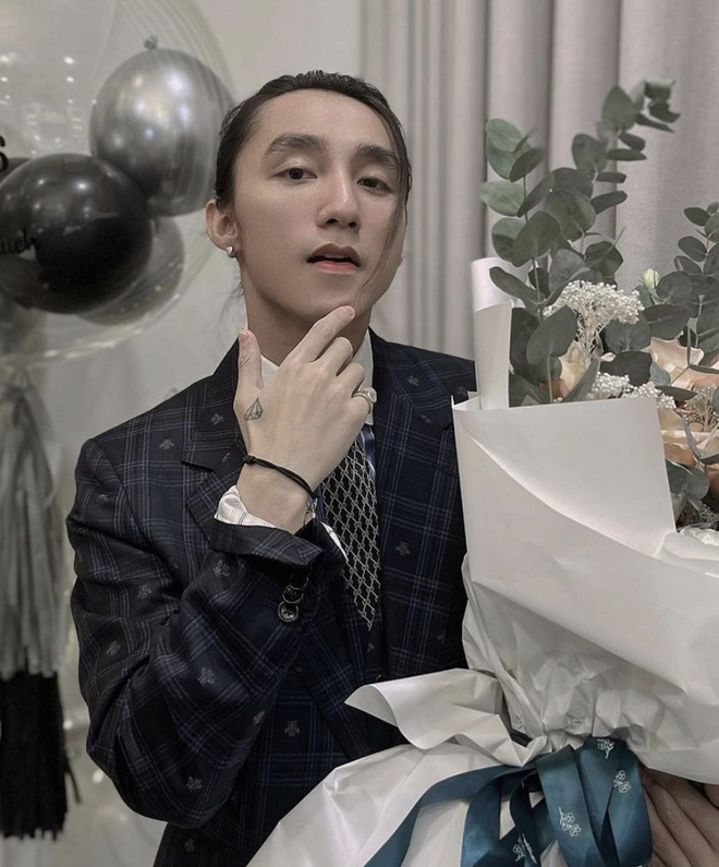 Sơn T&ugrave;ng visual cực phẩm lộ diện, ẩn &yacute; về h&agrave;nh tr&igrave;nh mới sau ồn &agrave;o, nhưng t&iacute;n vật với Hải T&uacute; sao lại lộ liễu thế kia? - Ảnh 6.