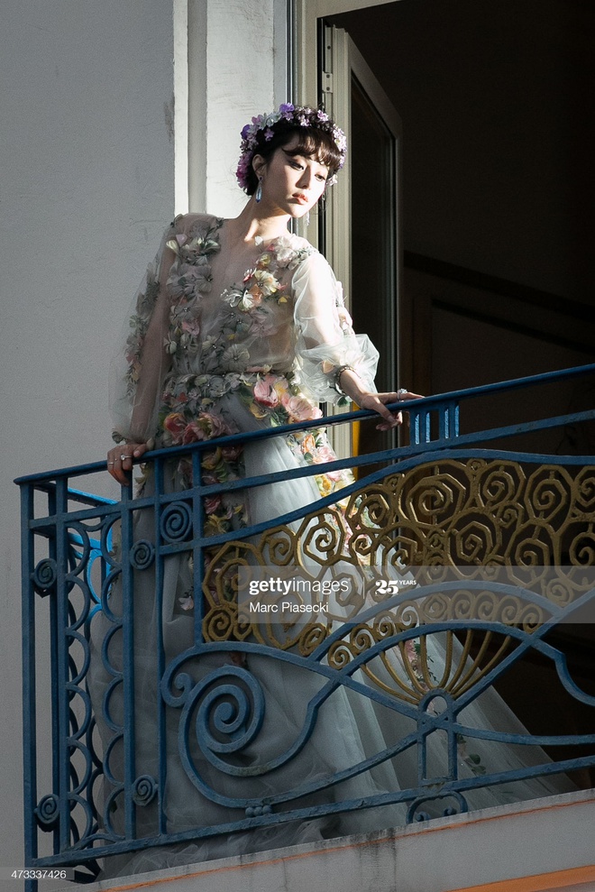 Ống k&iacute;nh &ldquo;huỷ diệt&rdquo; của Getty Images cũng chịu thua trước Phạm Băng Băng, visual ti&ecirc;n tử th&agrave;nh &ldquo;huyền thoại&rdquo; ở LHP Cannes - Ảnh 5.