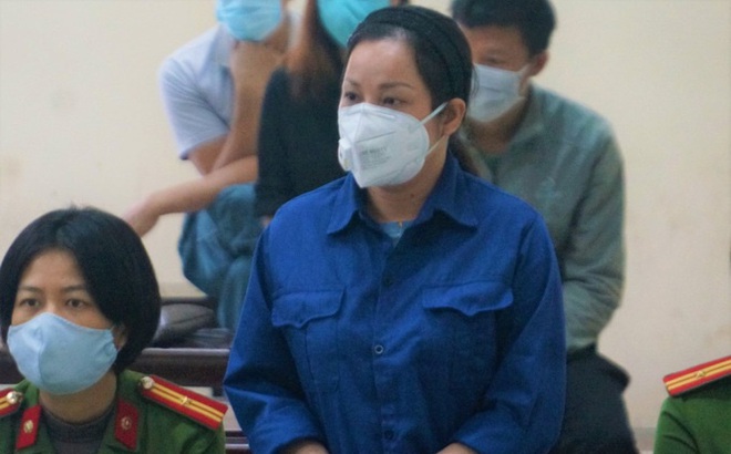 Bất ngờ tại phi&ecirc;n xử Đường Nhuệ: Nhiều luật sư b&agrave;o chữa đứng dậy ra về - Ảnh 1.