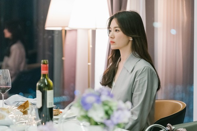 Now, We Are Breaking Up: Song Hye Kyo à, đừng chỉ đẹp và nhạt nhẽo như thế nữa! - Ảnh 4.