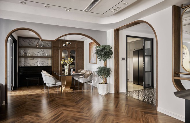 Căn hộ 140m2 ph&aacute; c&aacute;ch với c&aacute;c chi tiết đậm chất Đ&ocirc;ng Dương, nh&igrave;n ảnh thật ngỡ ng&agrave;ng ngơ ng&aacute;c v&igrave; lung linh hơn cả 3D - Ảnh 5.