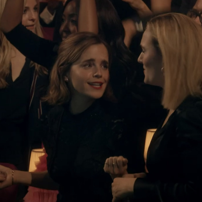 Vài giây lướt qua show của Adele, Emma Watson gây bão MXH vì visual cực phẩm: Hermione xinh như mộng trở lại rồi! - Ảnh 3.