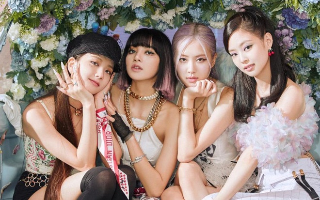 Cả nh&oacute;m BLACKPINK đăng ảnh tụ tập ngay h&ocirc;m qua, 1 ng&agrave;y trước khi Lisa x&aacute;c nhận dương t&iacute;nh COVID-19 - Ảnh 3.