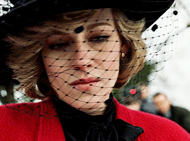 4 khoảnh khắc Công nương Diana của Kristen Stewart xứng đáng Oscar: Diễn xuất đau đớn đỉnh cao, nhan sắc lúc nào cũng đẹp mê hồn! - Ảnh 3.