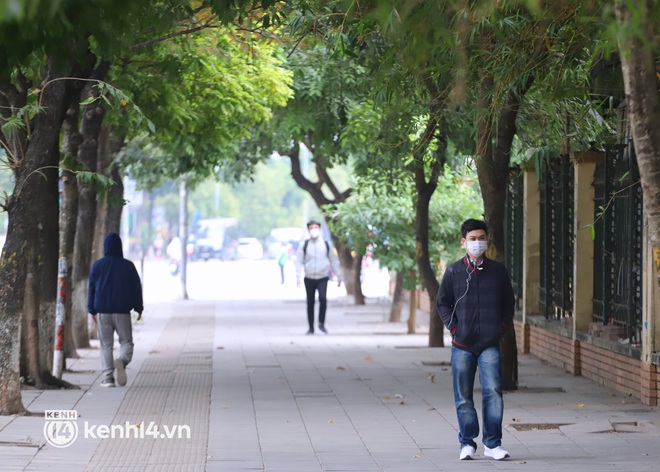 Hà Nội: 4 ca dương tính từng đến chơi, công viên Cầu Giấy tạm đóng cửa và dừng mọi hoạt động - Ảnh 6. Hà Nội: 4 ca dương tính từng đến chơi, công viên Cầu Giấy tạm đóng cửa và dừng mọi hoạt động - Ảnh 6.